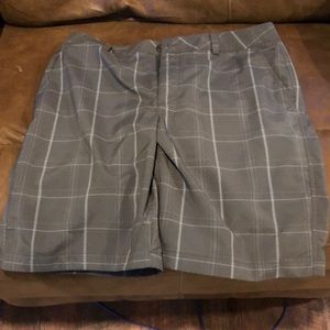 Men’s under armour shorts